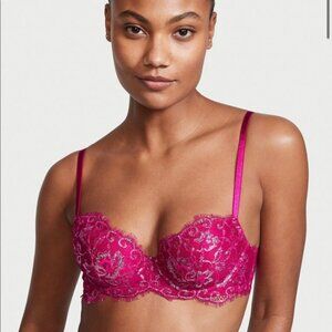 NWT Victoria's Secret Dream Angels Pink Lace Bra 32B
